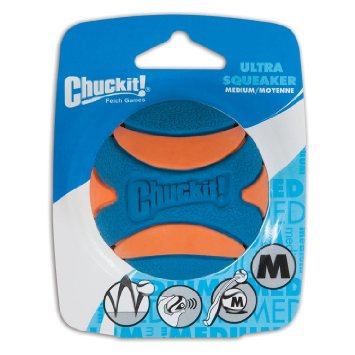 Loptička Ultra Squeaker Ball Medium 6,5 cm - pískacím